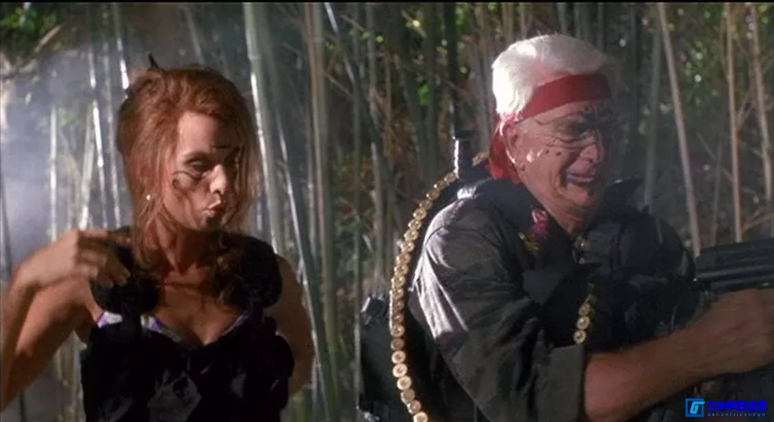 G8怀旧社区分享[终极笑探 Spy Hard][百度网盘下载][美国怀旧电影][DVD藏盘自压英语中字.3.24G][1996] 第6张截图