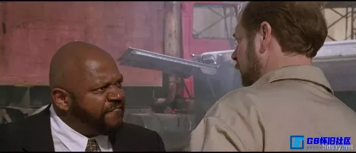 G8怀旧社区分享[狭路相逢（国语）][mp4/2.98GB][1080p中字][1998欧美各国/动作/犯罪][豆瓣6.4分] 第3张截图