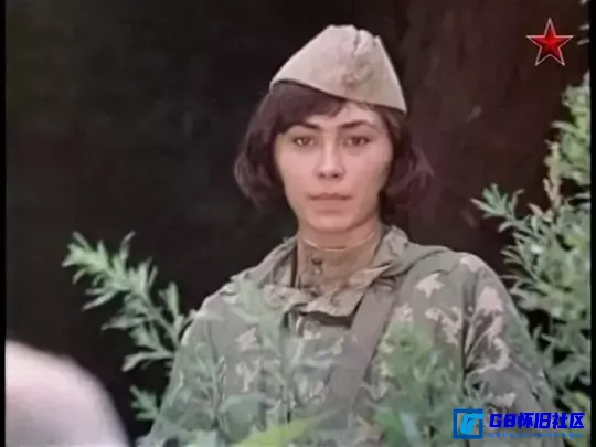 G8怀旧社区分享【欧美】离“天堂”两步远 В двух шагах от ?Рая? (1984)【百度云】[俄罗斯]  TVripx264 【国俄双语】 第5张截图