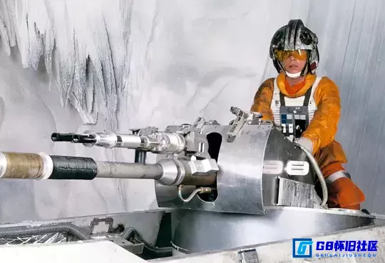 G8怀旧社区分享【欧美】 帝国反击战 (1980)【百度云】[美国] [720Px264] [国语]  3.8G 第2张截图