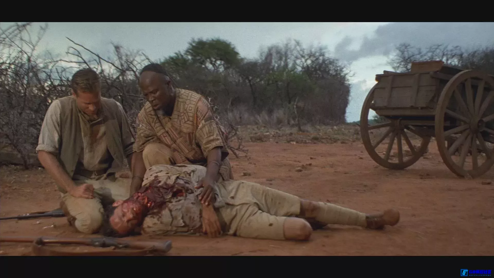 G8怀旧社区分享[黑夜幽灵/暗夜猎杀][mkv/2.43GB][720p国英双语/中字][1996美国/惊悚][豆瓣评分7.2分] 第5张截图