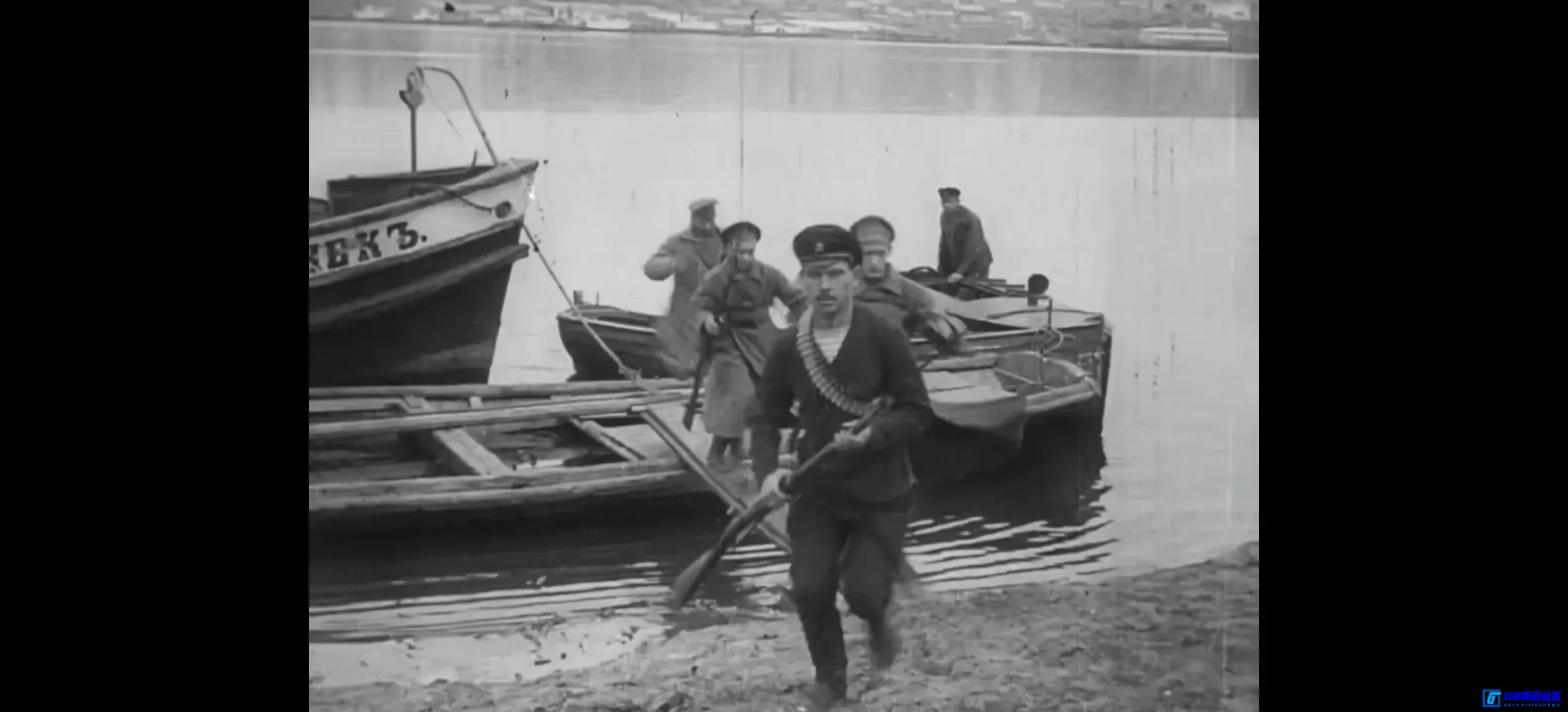 G8怀旧社区分享[俄国内战史][百度网盘下载][苏联怀旧电影][3.7G/1080p/mp4][1921][苏俄历史珍藏][中文精细注释版] 第10张截图