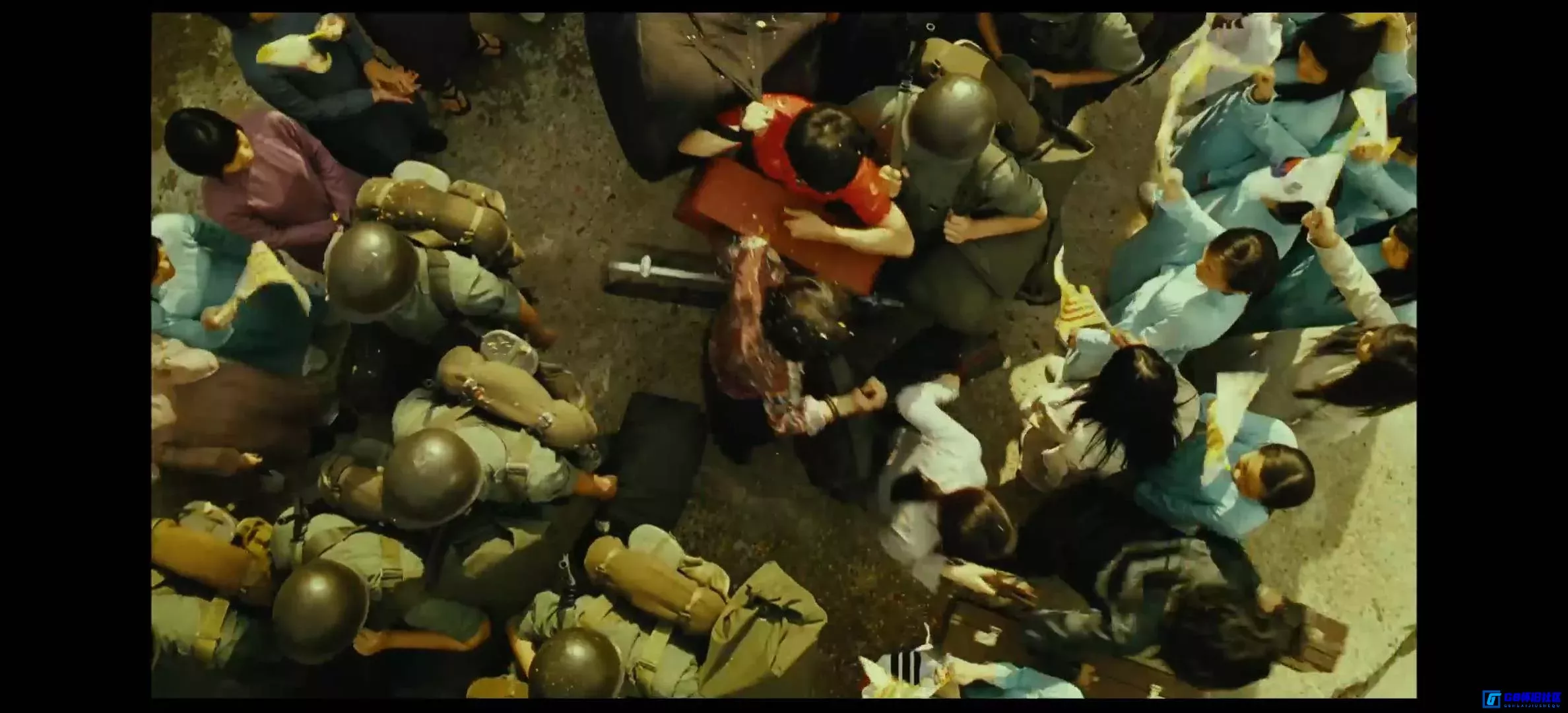 G8怀旧社区分享[郎在远方 님은 먼곳에][百度网盘下载][韩国怀旧电影][大小约3.3G][2008][秀爱 / 郑镇荣 / 严泰雄 ][越战题材] 第7张截图