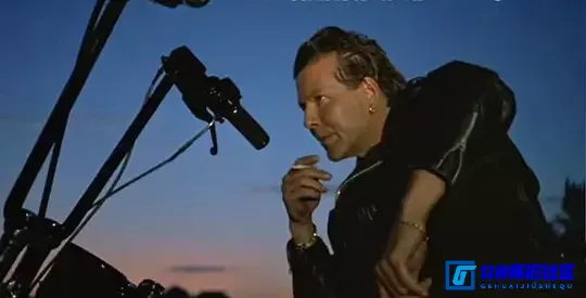 G8怀旧社区分享【百度云】 [ 美国] 野兰花 Wild Orchid (1990) 1080px264 【国英双语】 mkv  2.21G 第5张截图