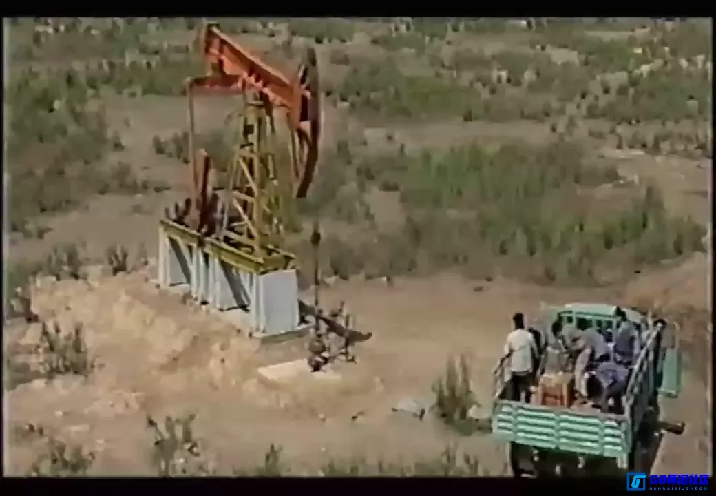 G8怀旧社区分享[夫妻井][国产怀旧剧][百度网盘][720P/MP4/516MB][王学圻 / 梁玉瑾][1990][国语无字] 第7张截图