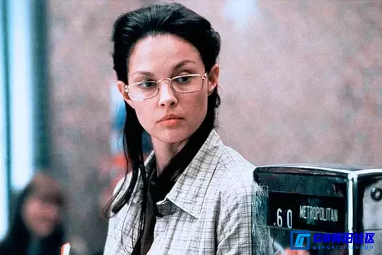 G8怀旧社区分享【百度云】 [美国] 燃情追踪 Eye of the Beholder (1999) 1080px264【国语】 mkv  2.21G 第5张截图
